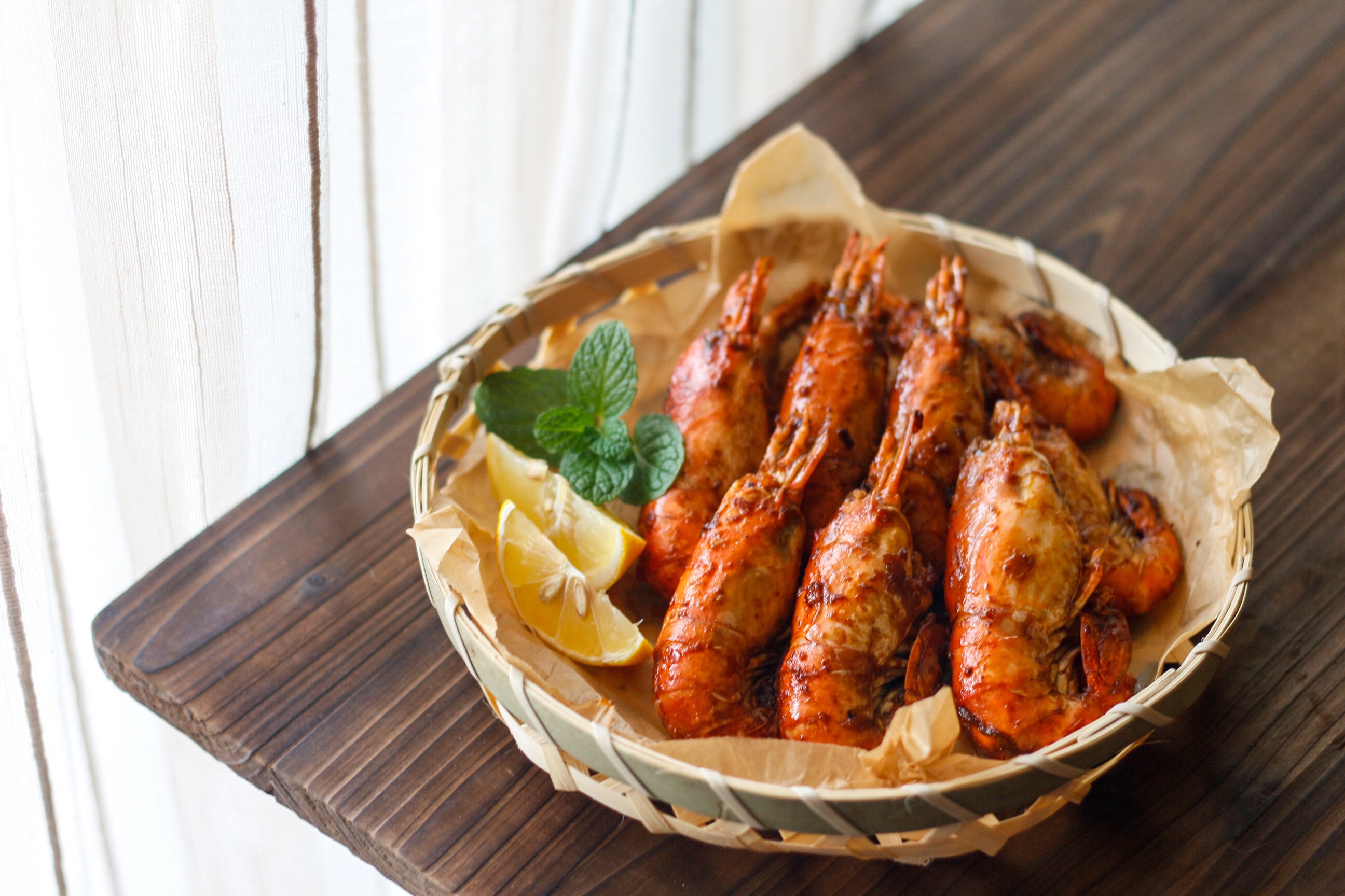 假装成东南亚BBQ风味的煎大虾的做法