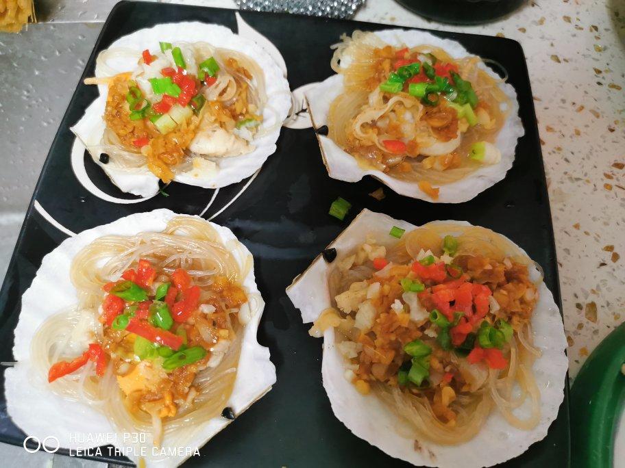 零失败的蒜蓉粉丝蒸扇贝