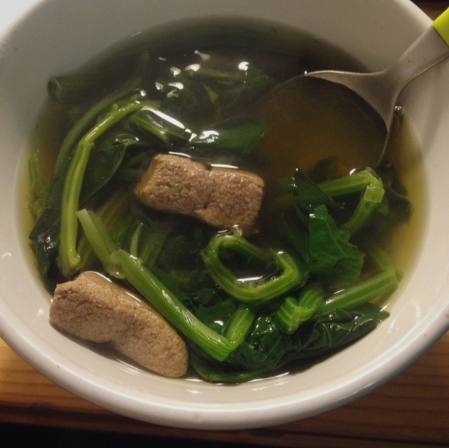 菠菜猪肝汤