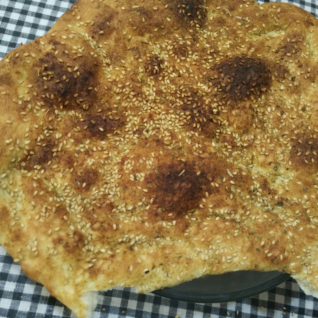 【保罗教你做面包】香料面包（芝麻烤饼）配囊包菜