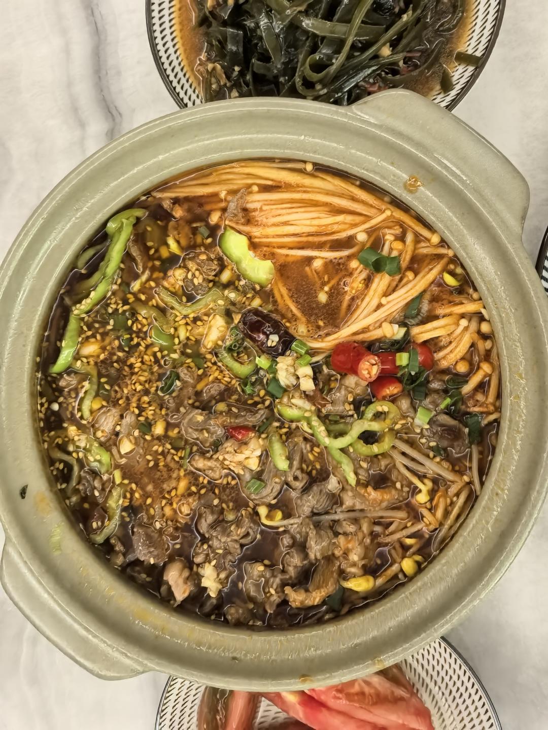 酸汤肥牛「贵州红酸汤版」
