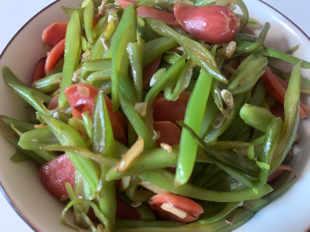 家常菜—四季豆炒腊肠