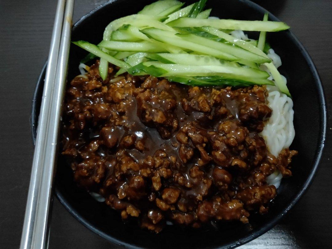 炸酱面