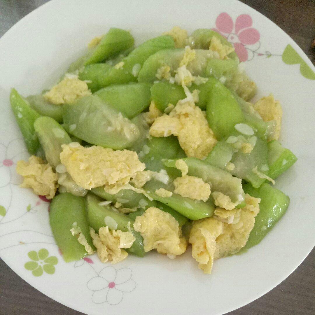 丝瓜炒蛋（快手菜）