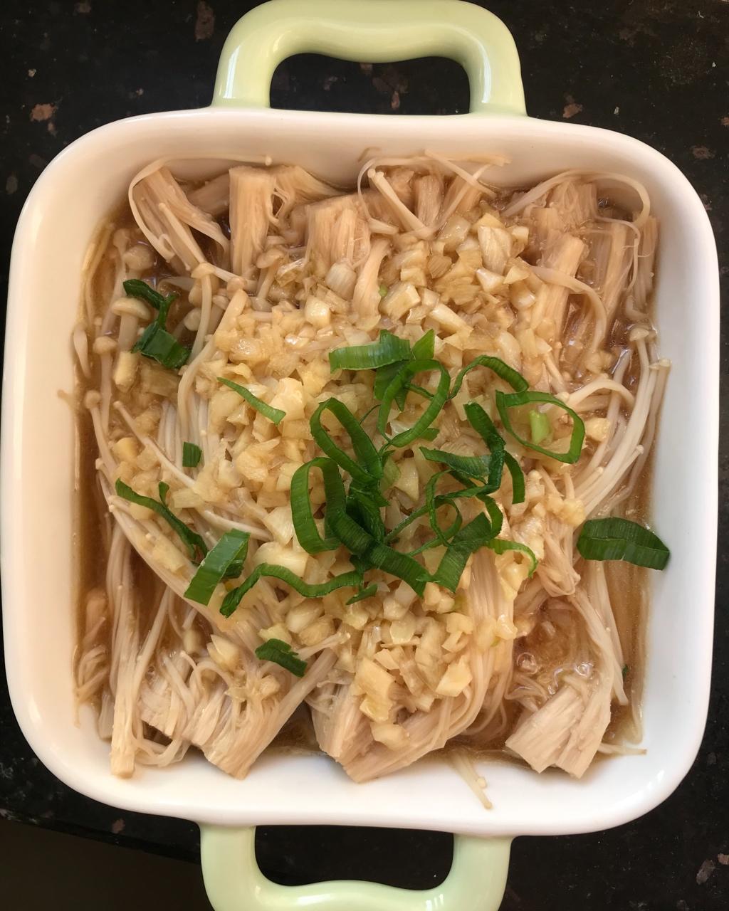 蒜蓉蒸金针菇