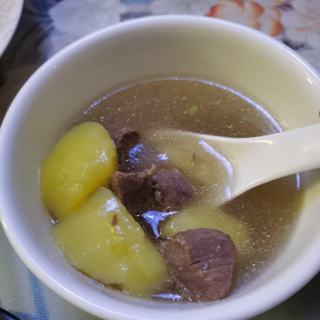 土豆排骨汤