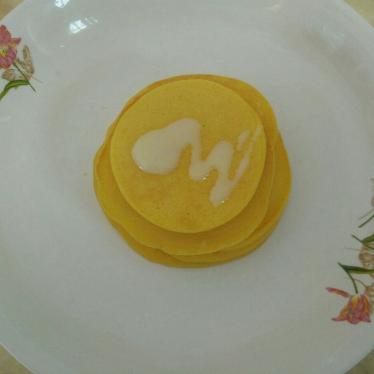 鸡蛋奶香玉米饼