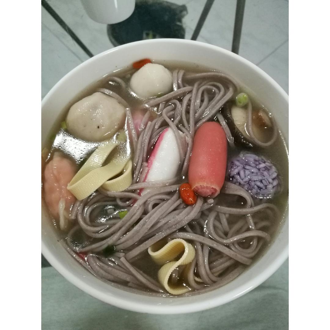 鸡汤荞麦面