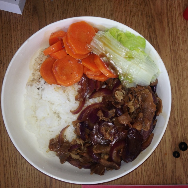 肥牛饭