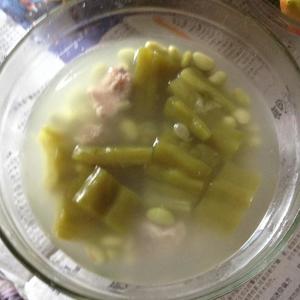 清凉苦瓜黄豆汤的做法 步骤1