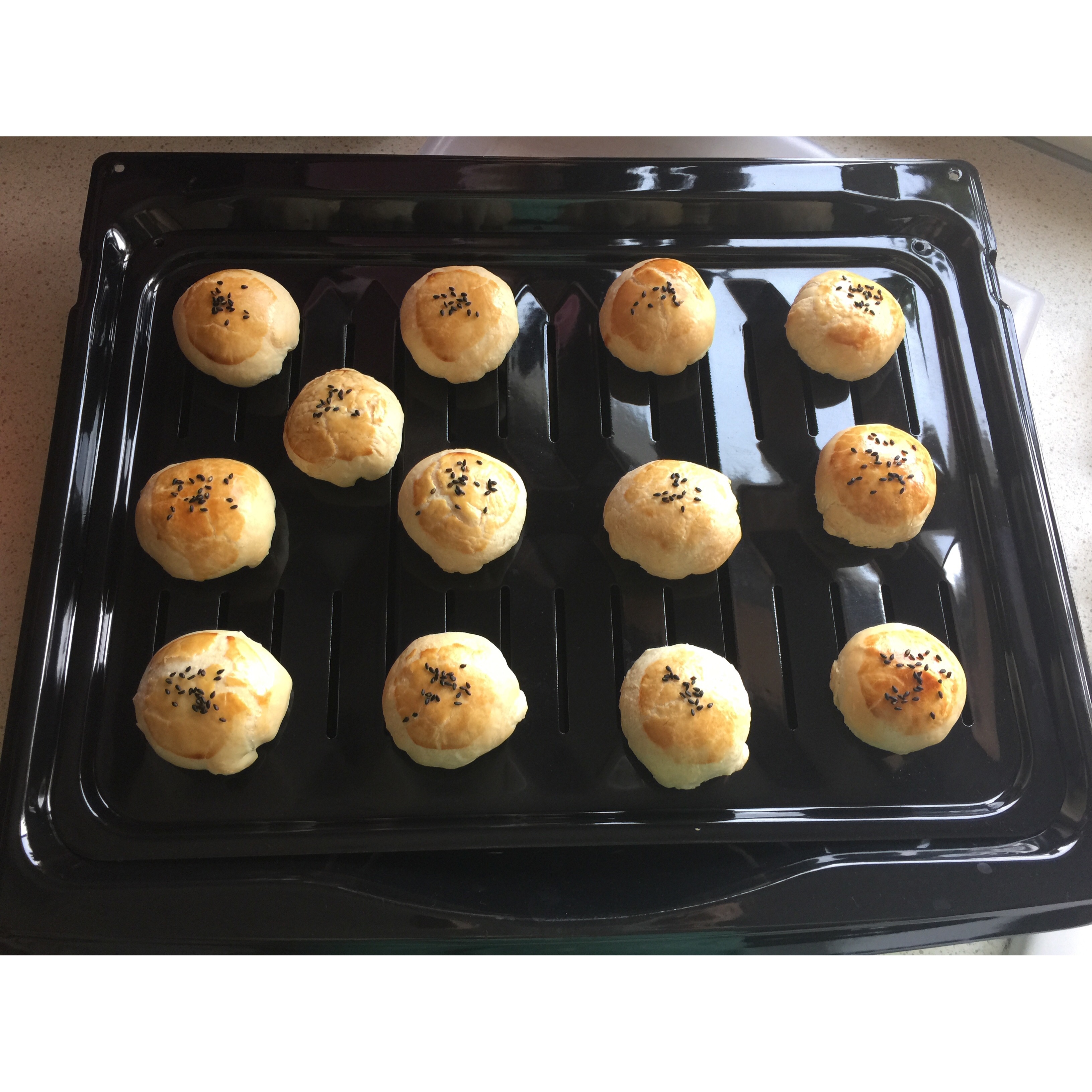 泳式鲜肉榨菜月饼