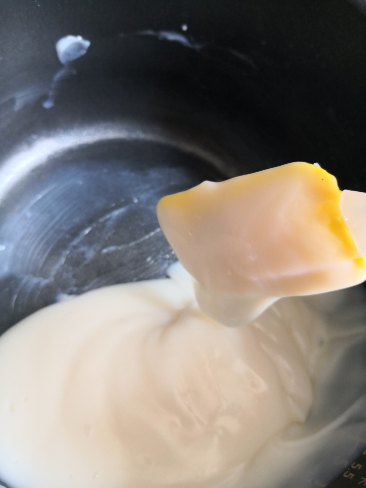 椰丝牛奶小方（简单易做）的做法 步骤2