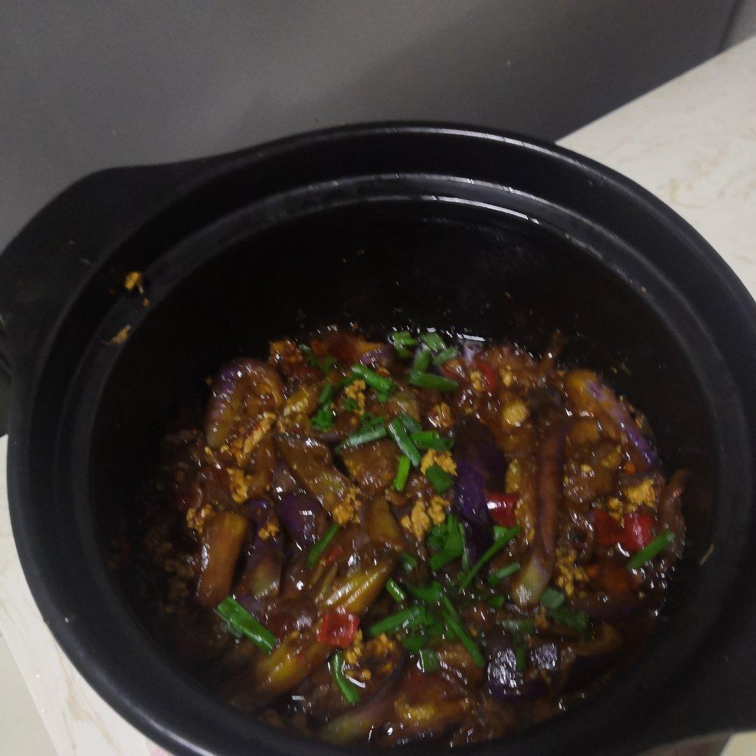 开胃下饭菜！巨简单的家常鱼香茄子煲