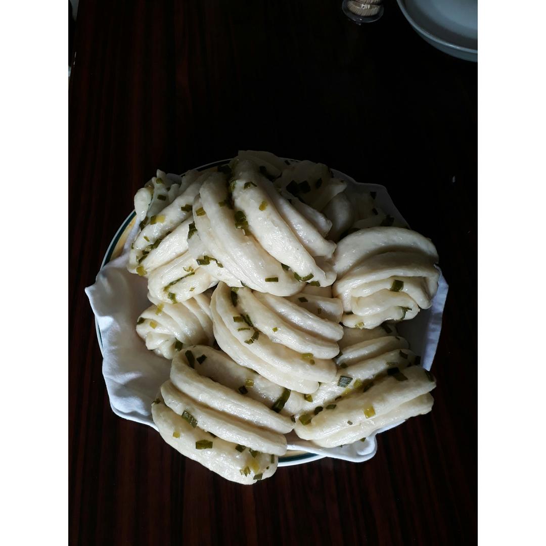 葱油花卷 Steamed Roll