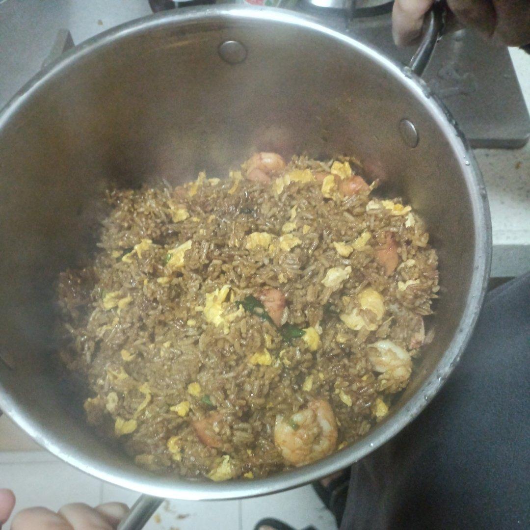 超级好吃！简单零失败的秘制蛋炒饭