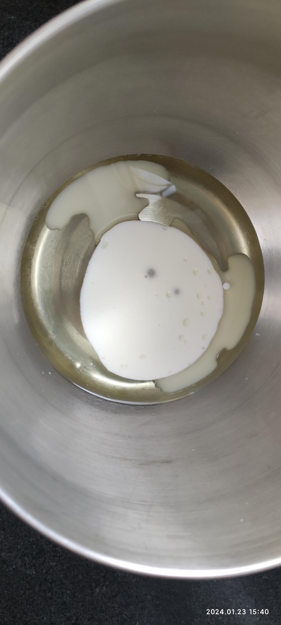 纯奶手撕吐司的做法 步骤1