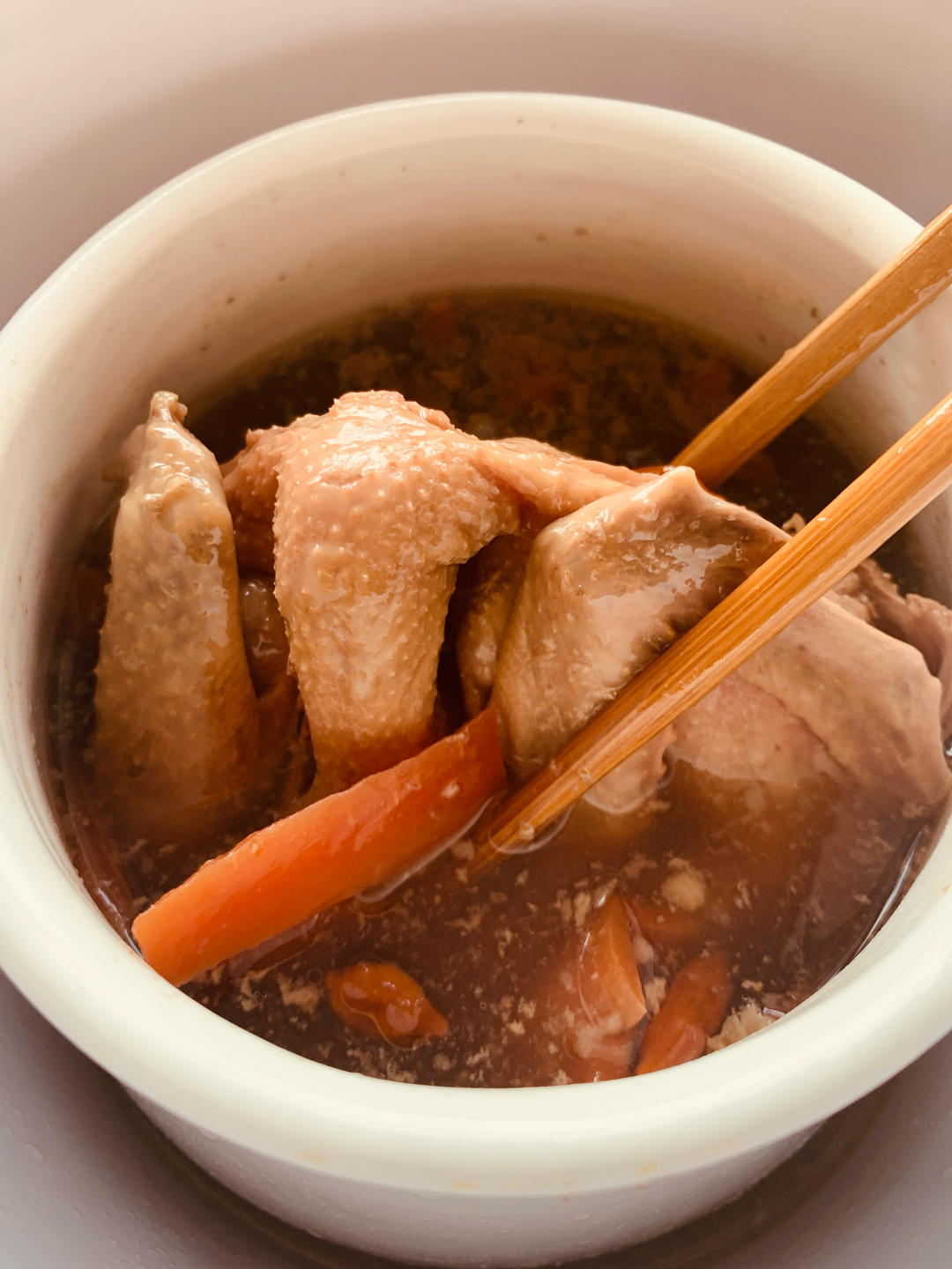 药膳乳鸽
