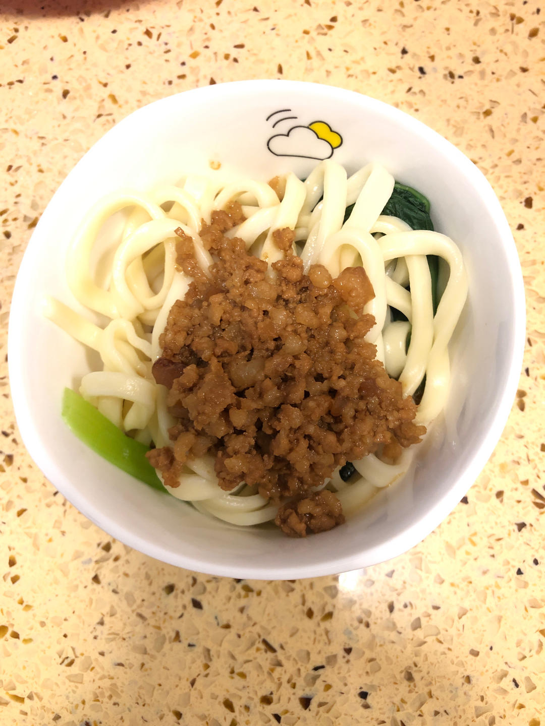 夏日必吃杂酱面