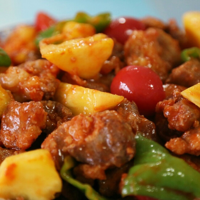 菠萝咕噜肉