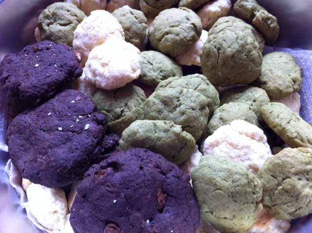 白兰地渍黑樱桃软曲奇