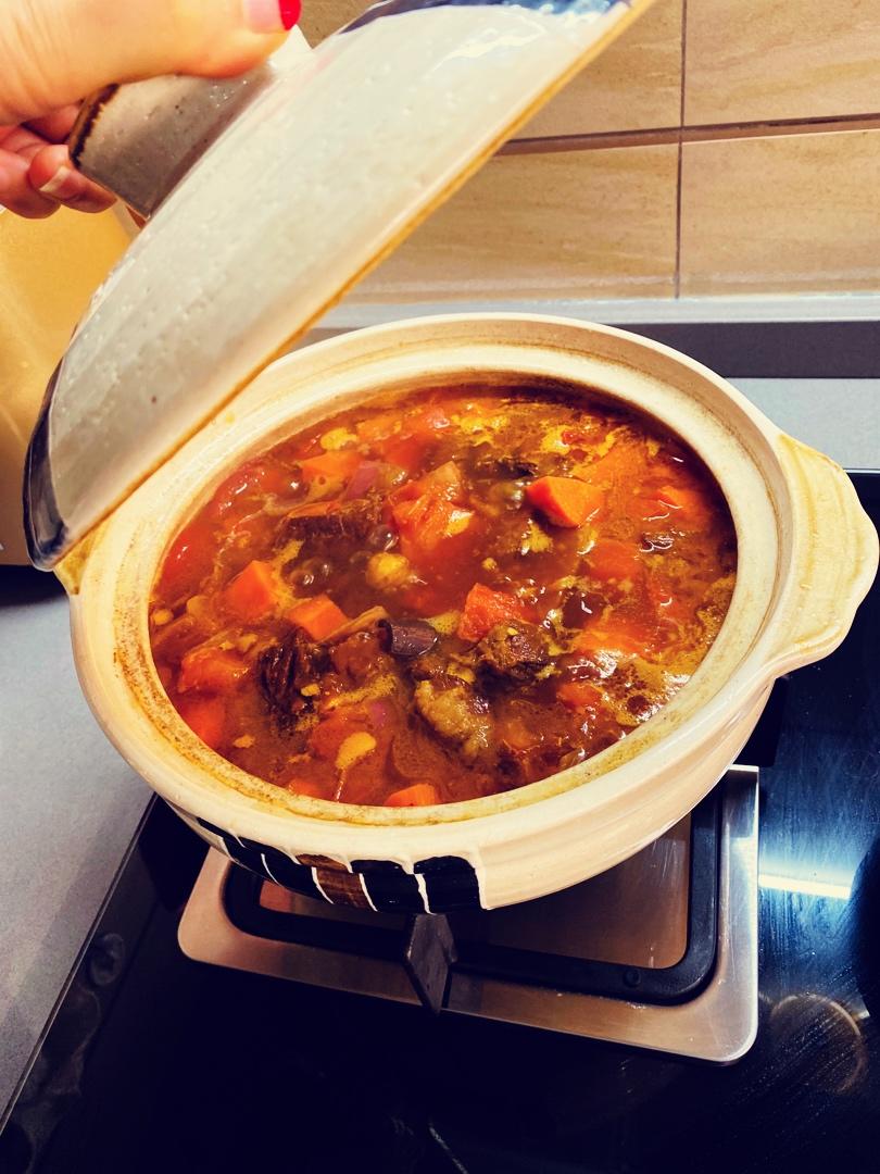 番茄土豆炖牛腩
