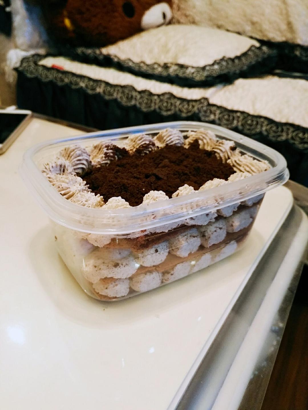 好吃到流泪的奥利奥咸奶油盒子蛋糕