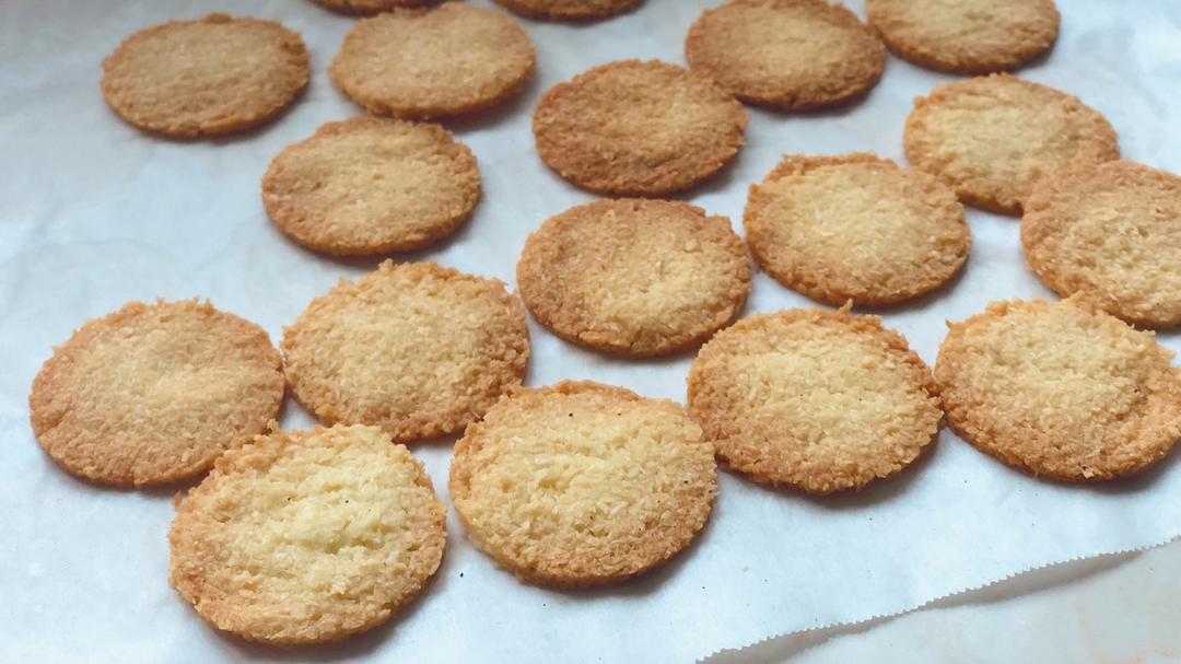 《Tinrry下午茶》教你做椰子脆片