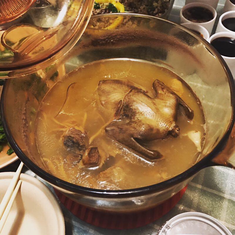 胖哒面包做起来做的进补靓汤海底椰炖老鸡