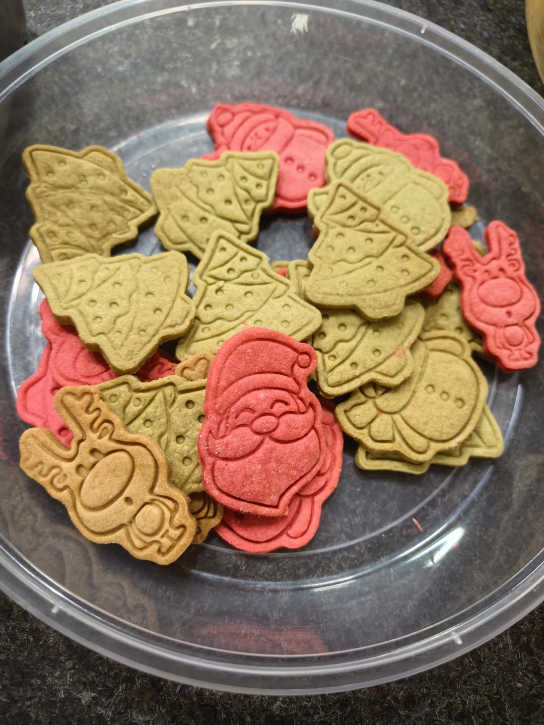 圣诞风印花曲奇饼干教程，附压面平整及脱模小技巧！