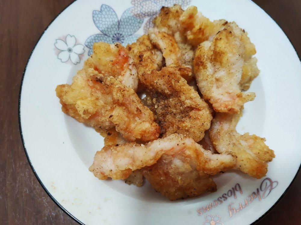 虾仁别再炒着吃了，这样做，当早餐大人孩子都爱吃