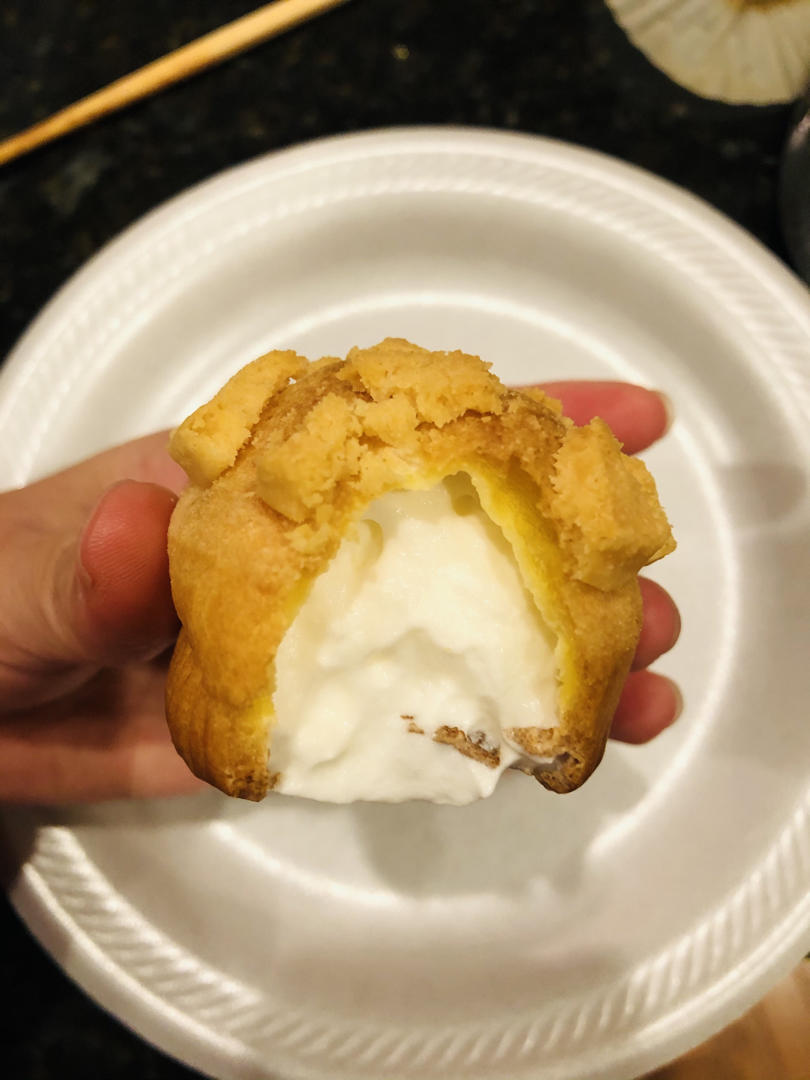 十分美味的酥皮泡芙