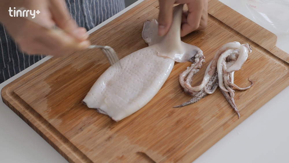 《Tinrry+》烤箱菜：酱烤鱿鱼的做法 步骤6