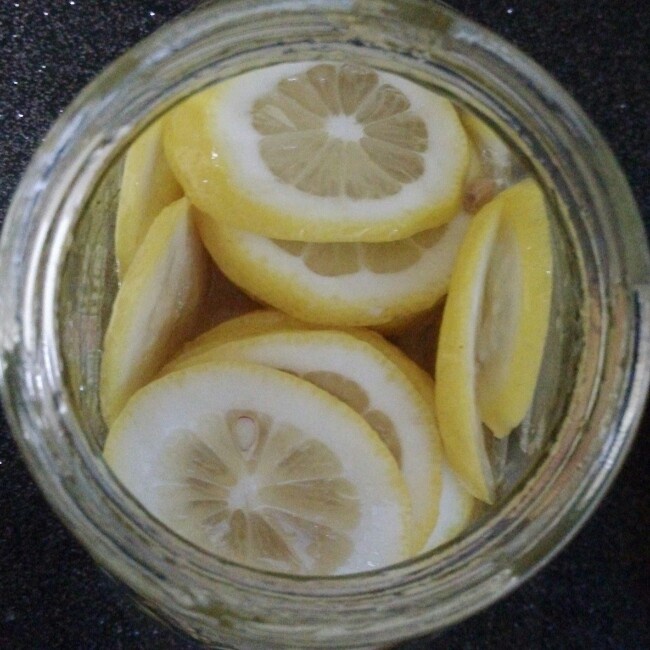 柠檬蜂蜜水