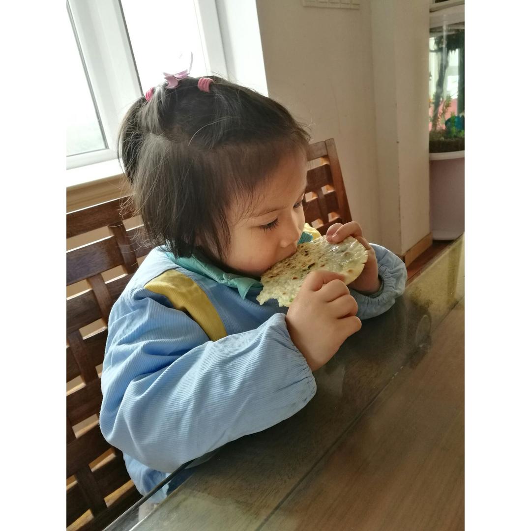葱油饼（饺子皮 懒人快手版）
