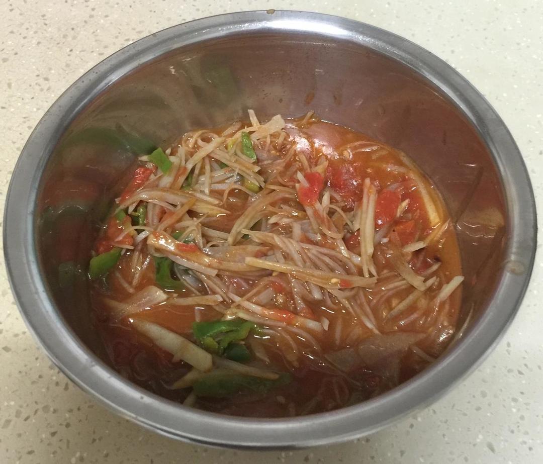 青椒土豆西红柿的做法