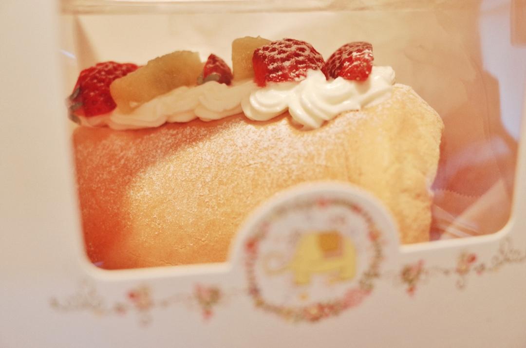 hen春天的草莓🍓蛋糕卷