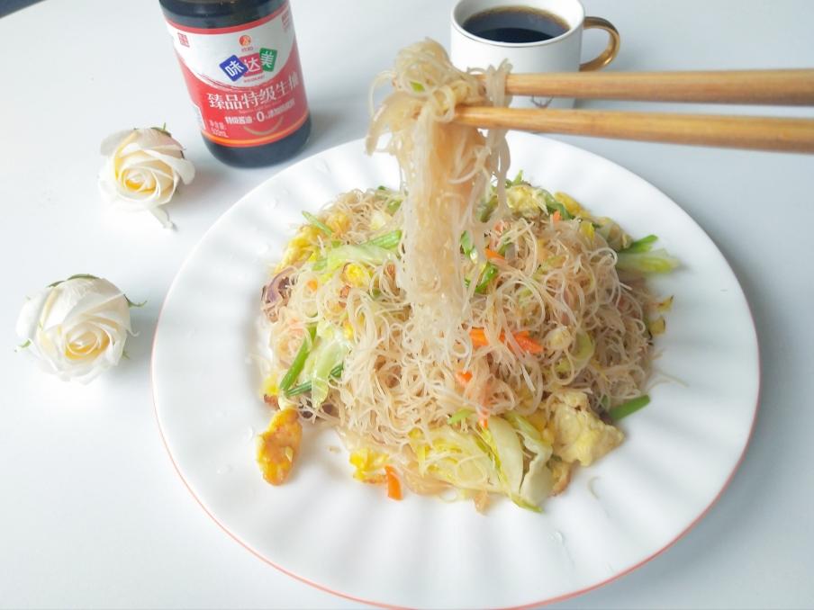 根根分明，绝不成坨的炒粉丝