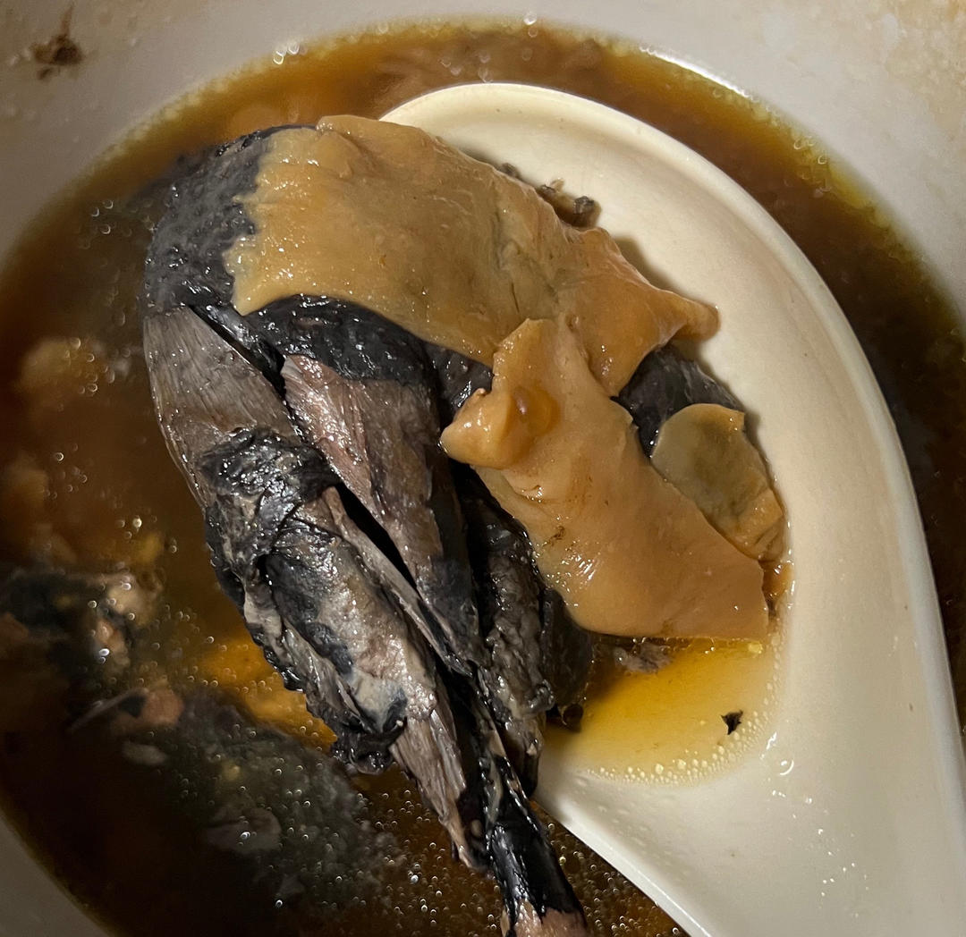 不放盐都超级好喝的乌鸡花胶靓汤