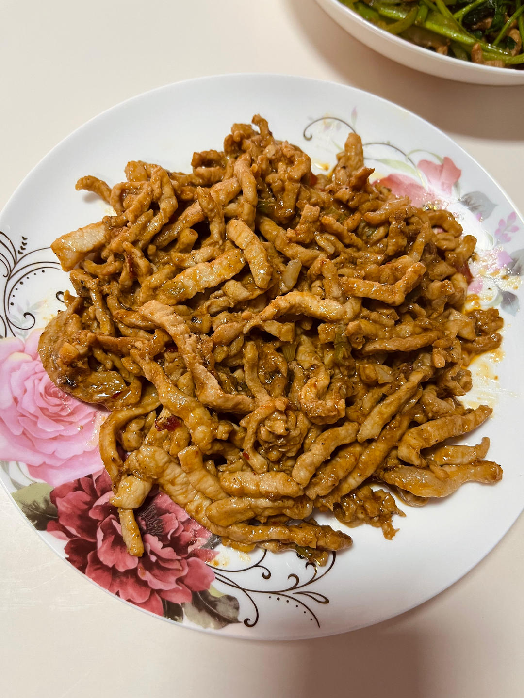春日限定-京酱肉丝卷春饼