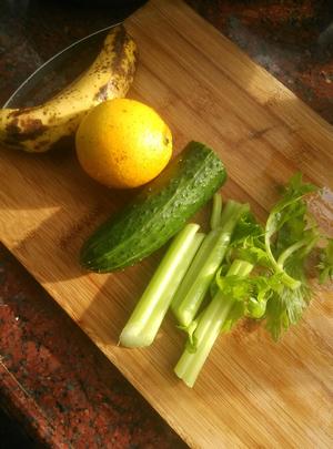清肠果蔬汁的做法 步骤2