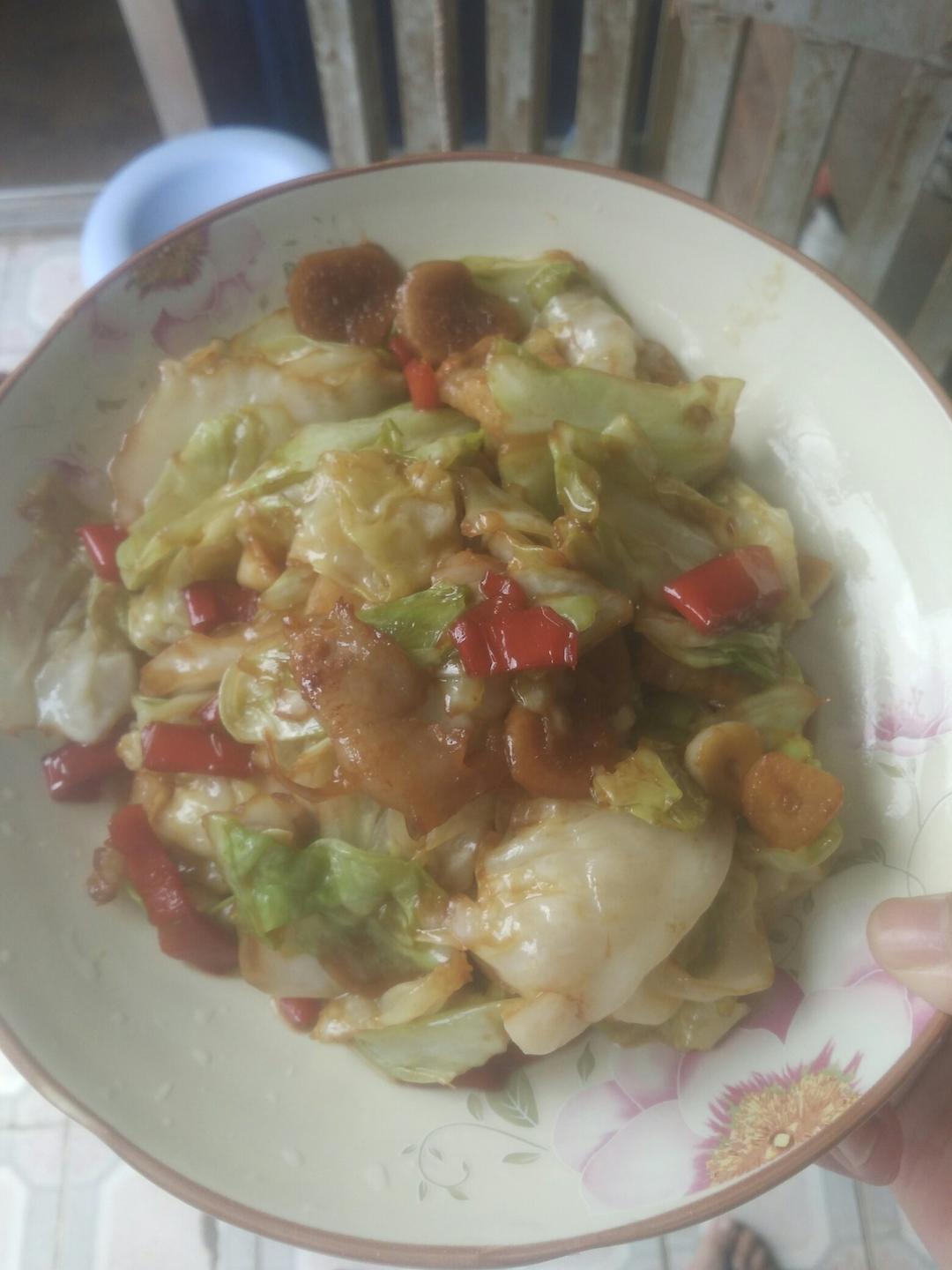 阿婆手撕包菜