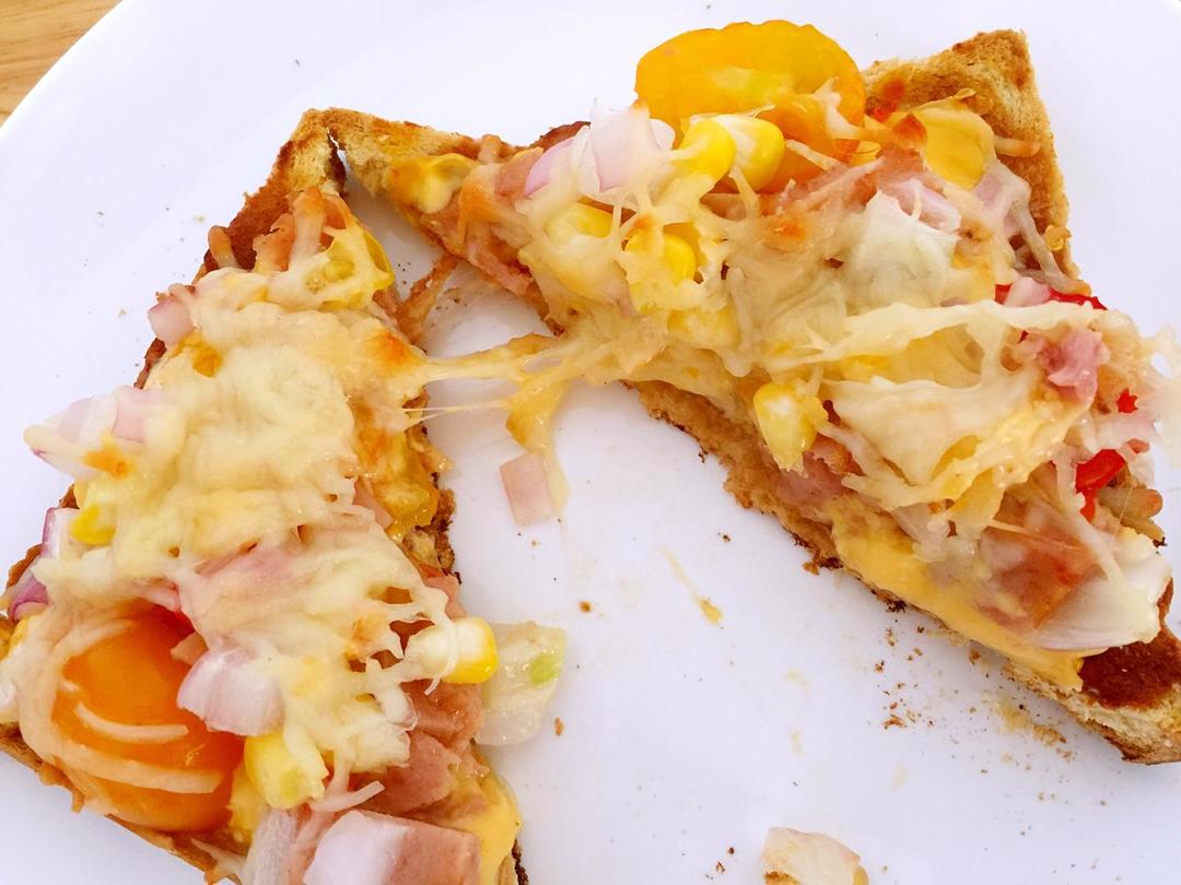 芝香满满吐司披萨🍕的做法