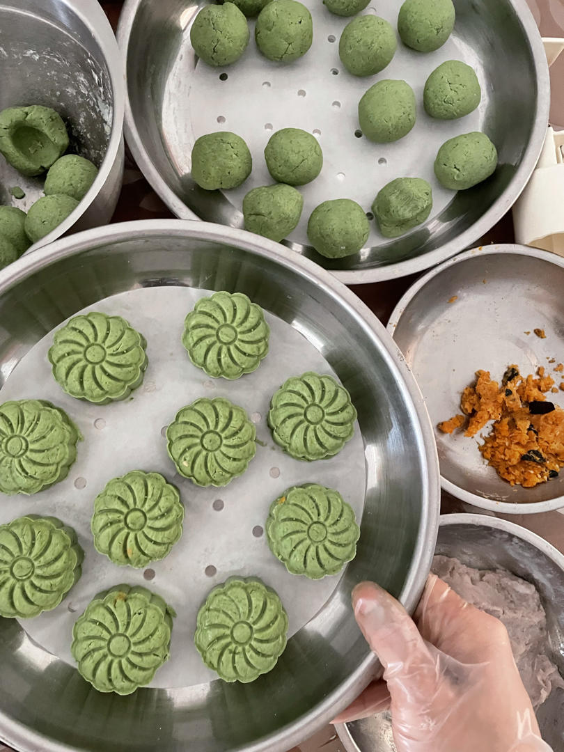 清明必吃的艾草青团