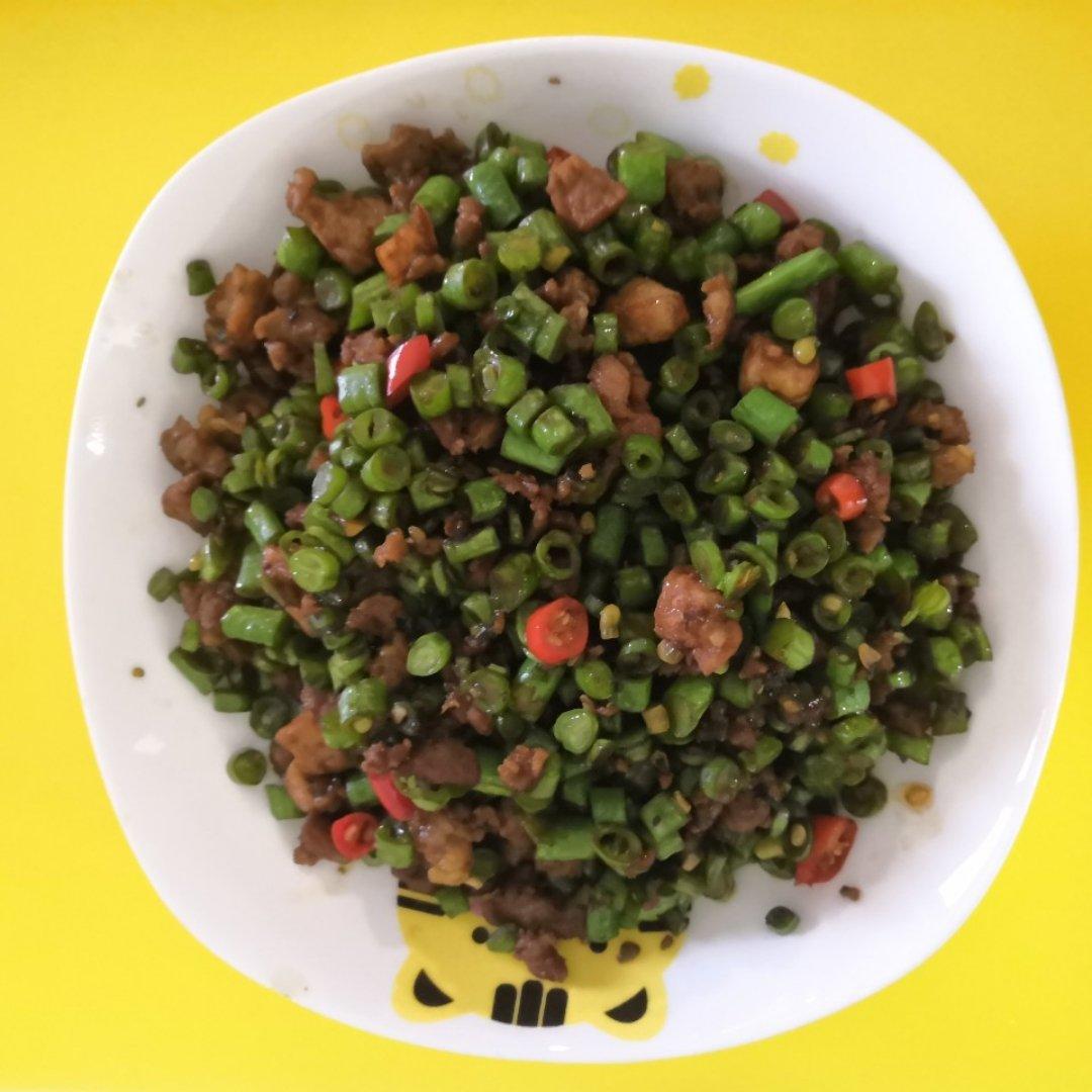 肉沫豆角下饭菜