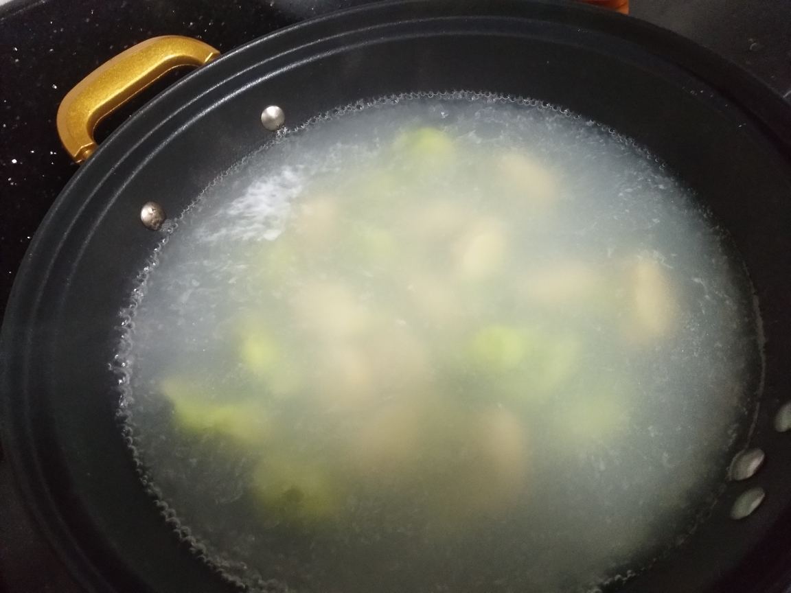 翡翠白菜饺子――羊肉胡萝卜馅的做法 步骤15