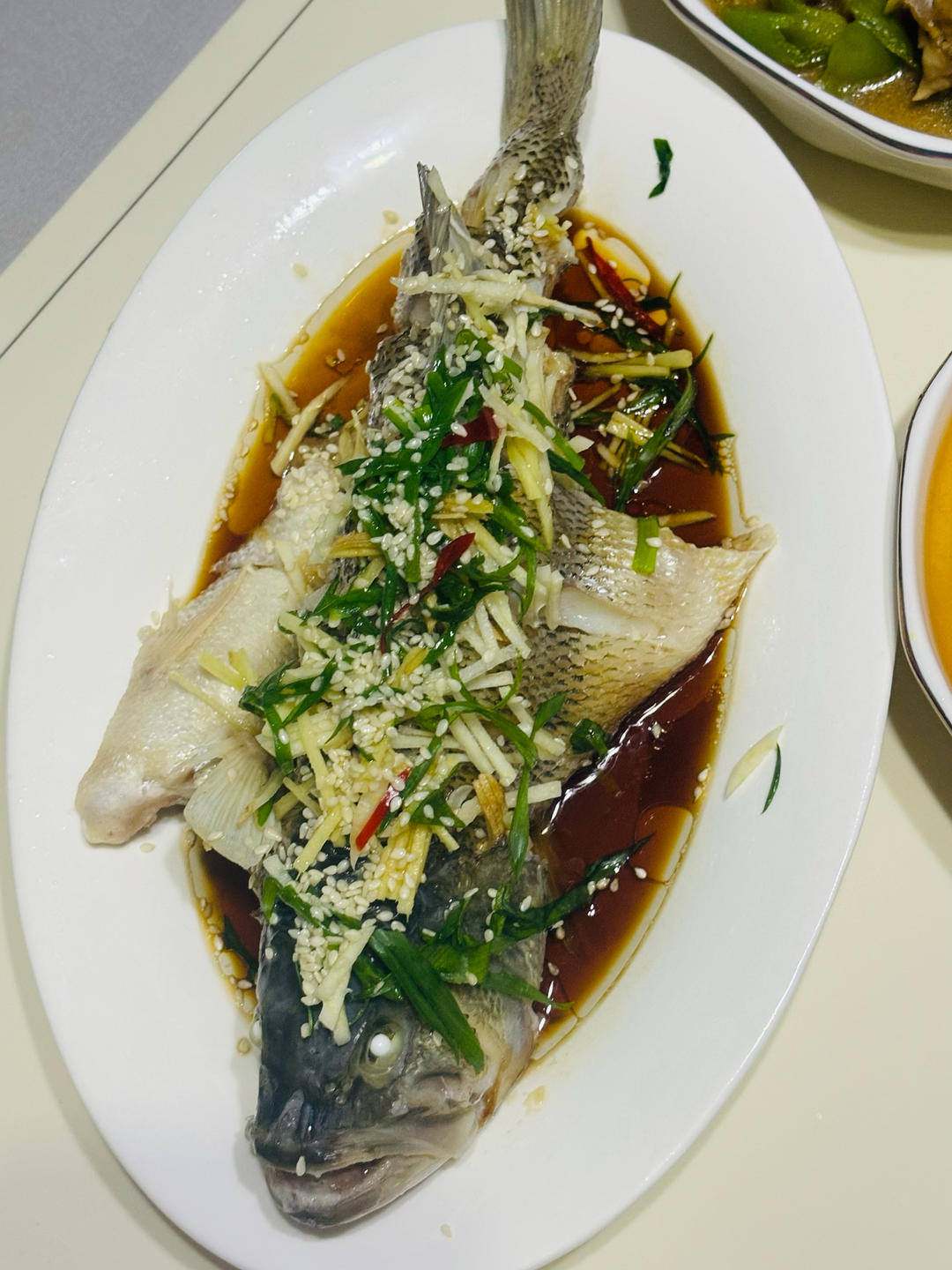 10分钟做 清蒸鲈鱼 （附切鱼图解）