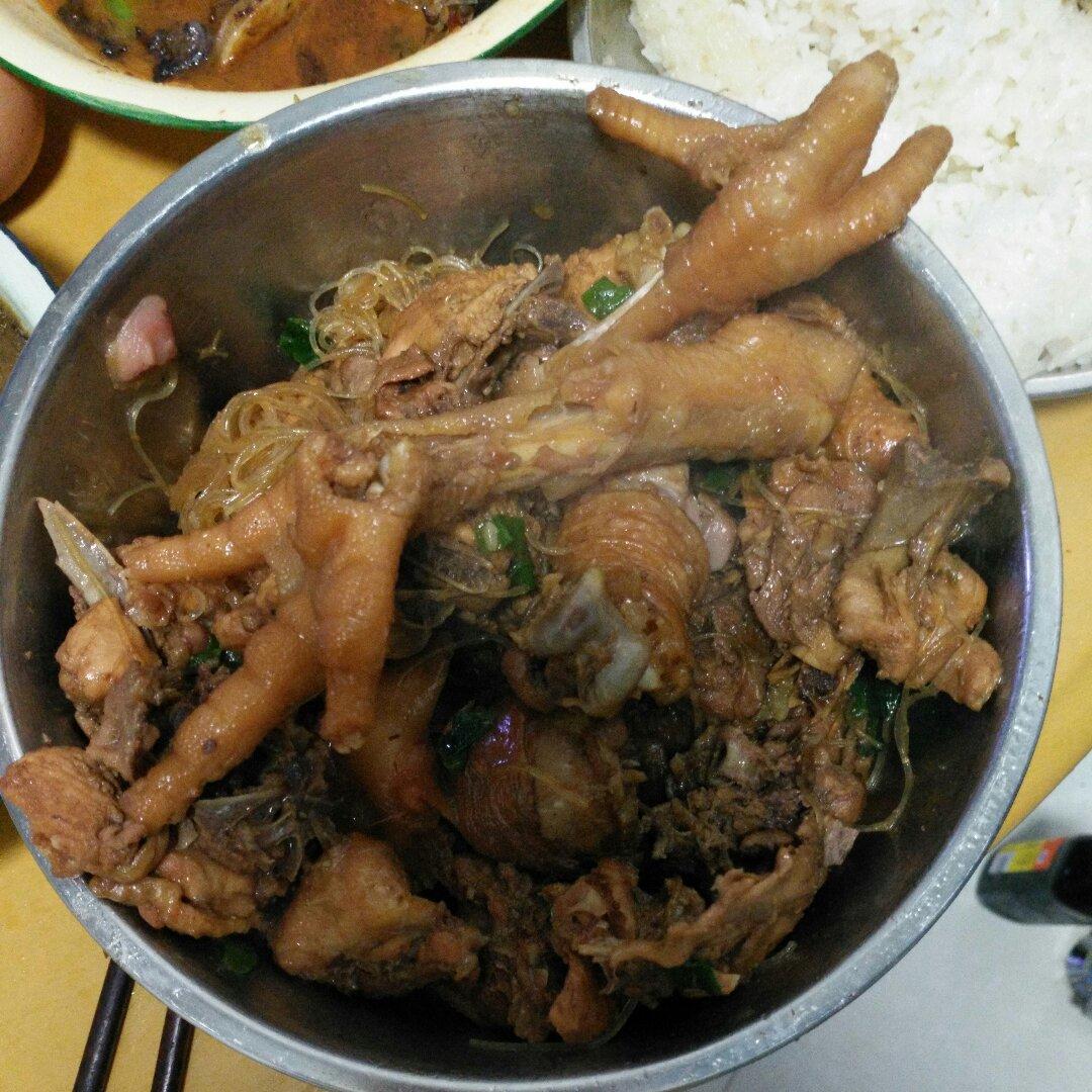 东北小鸡儿炖蘑菇