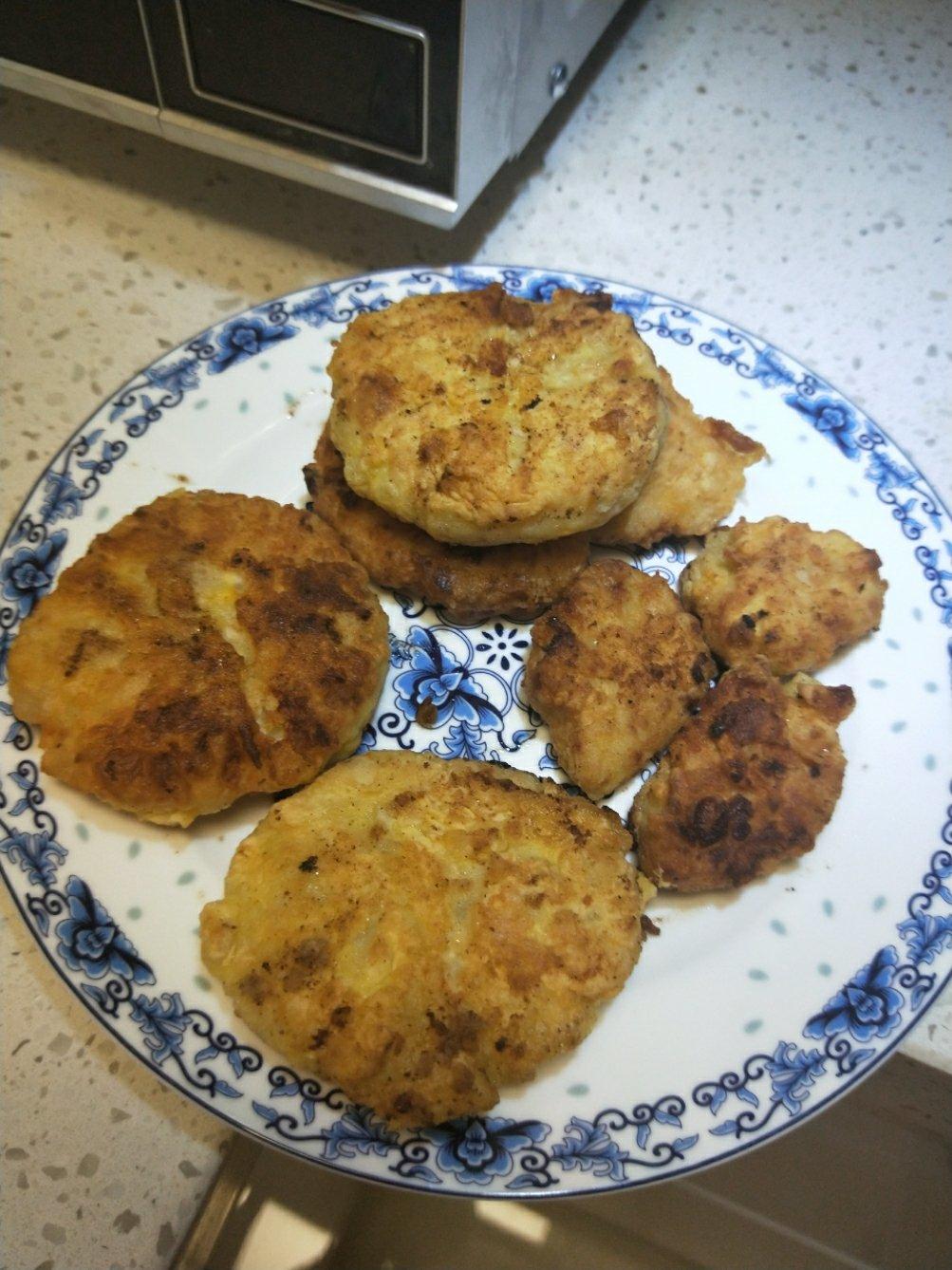 鸡肉可乐饼