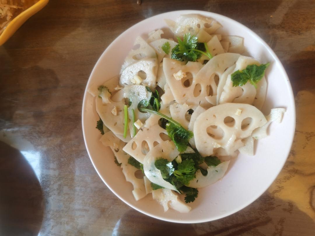 凉拌藕片