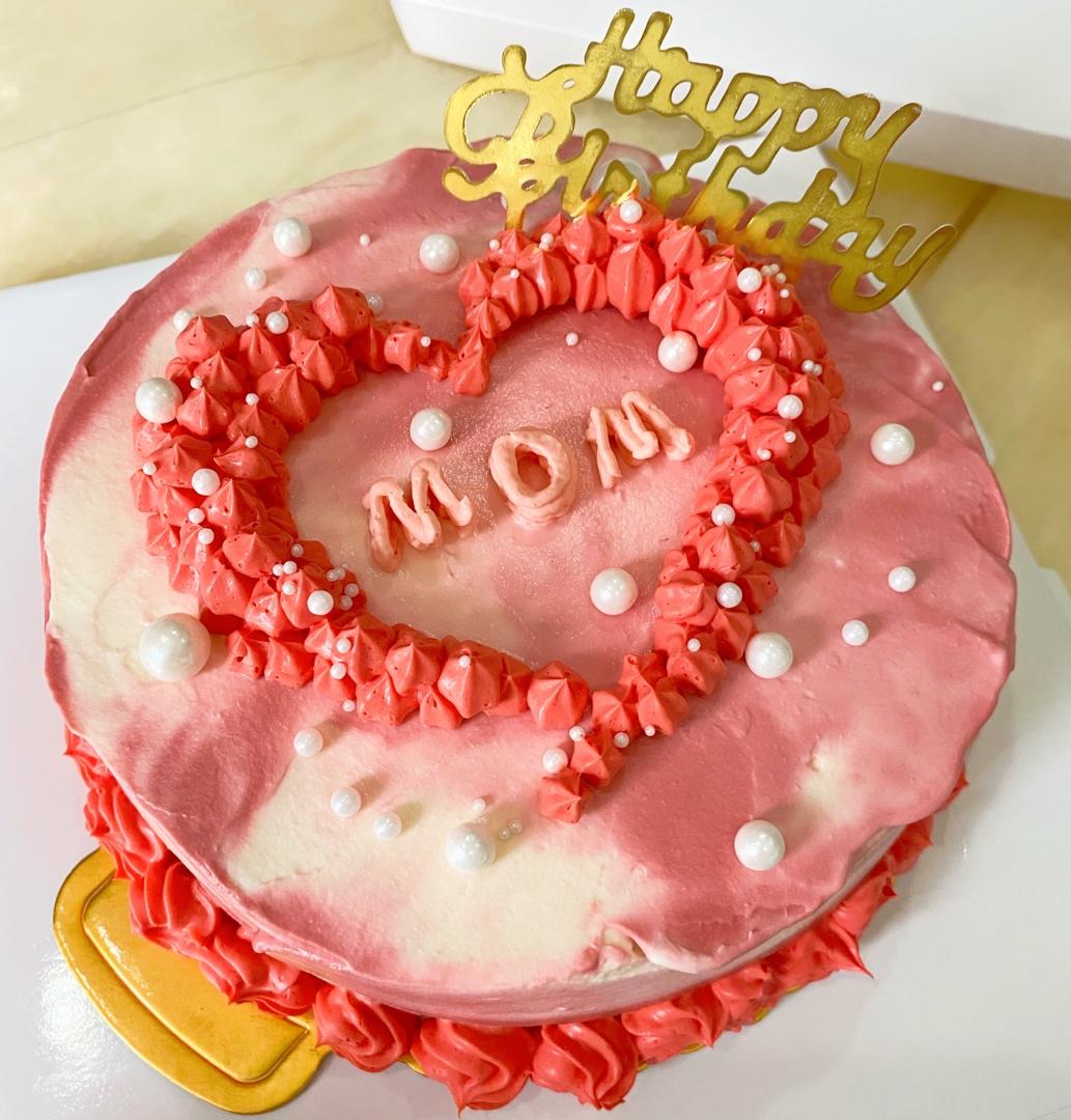 韩式简约奶油霜手绘蛋糕